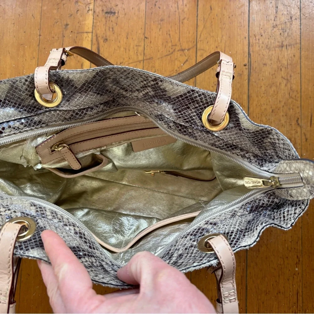 Michael Kors Snakeskin Purse - Picture 4 of 6